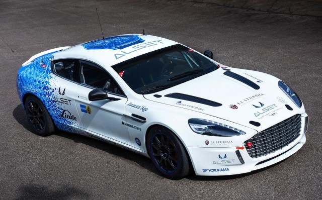 Aston Martin Hybrid Hydrogen Rapide S Race Car (1).jpg